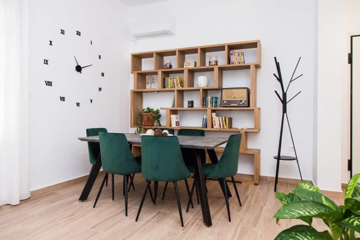 Beautiful New Apartment In Petralona Athens Ngoại thất bức ảnh