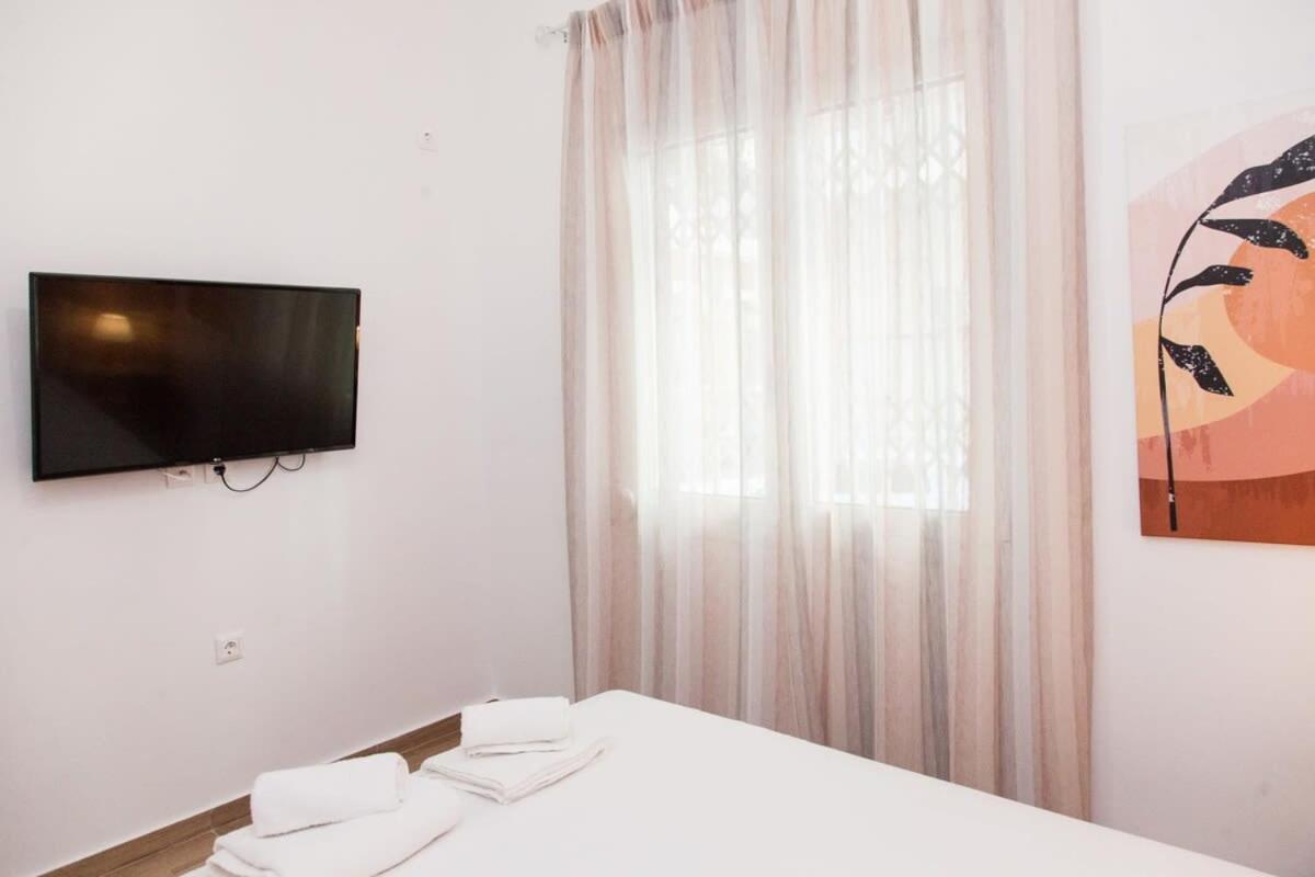 Beautiful New Apartment In Petralona Athens Ngoại thất bức ảnh